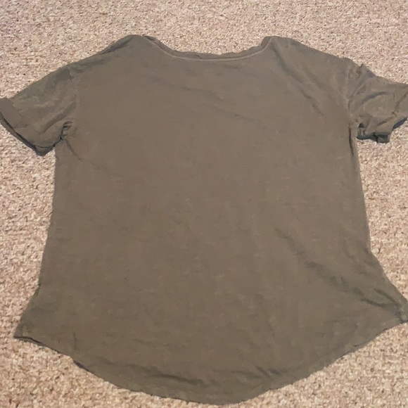 EUC ana olive green t-shirt - Picture 6 of 6